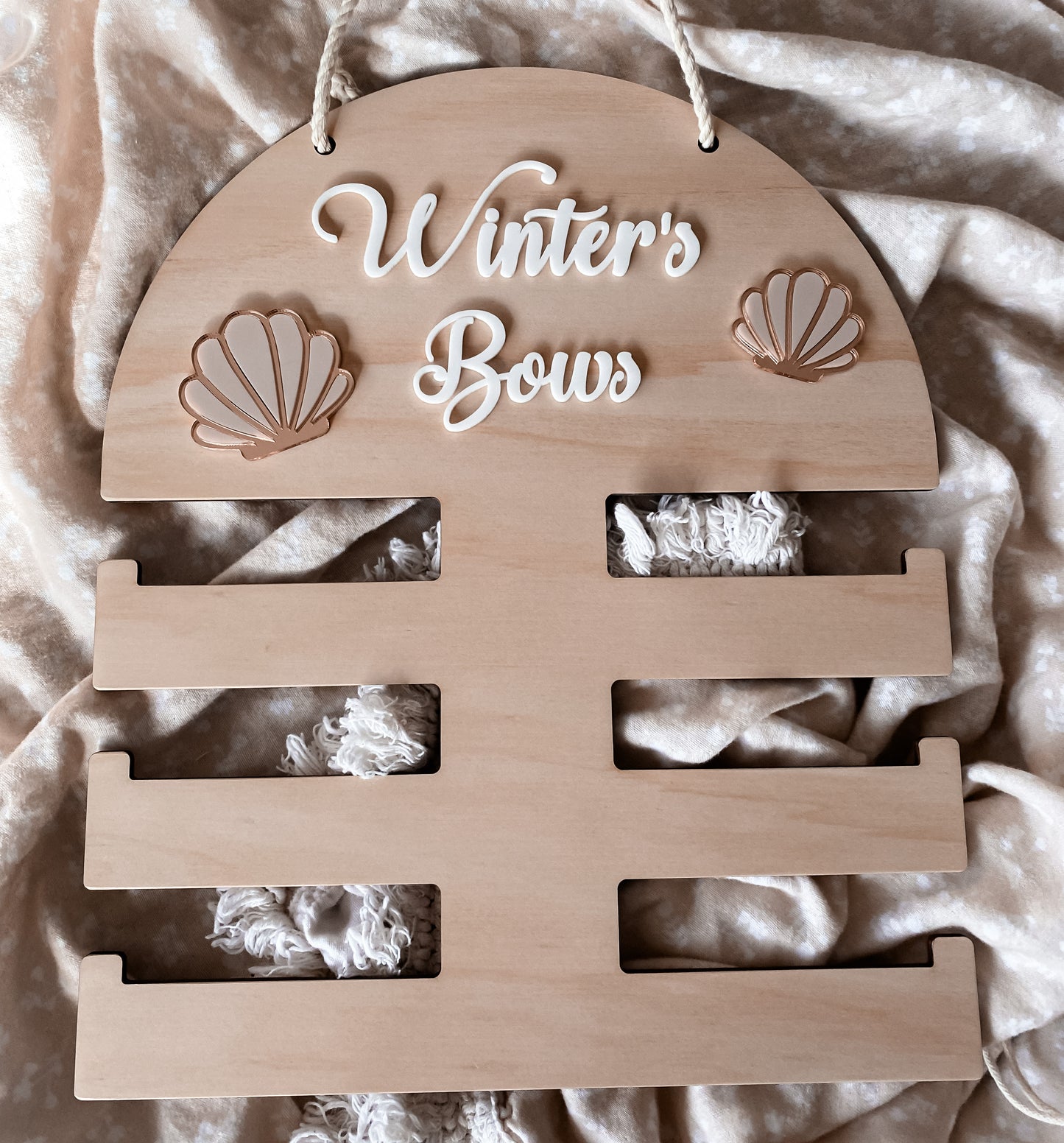 Shell bow holder