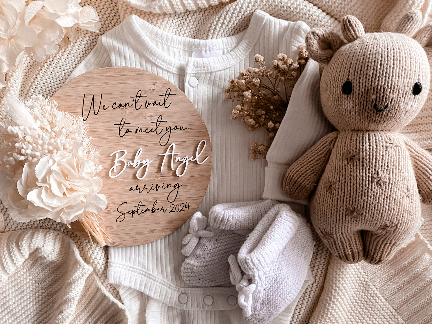 Digital file pregnancy announcement