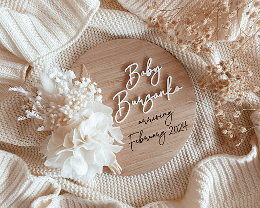 Pregnancy announcement sign personalised