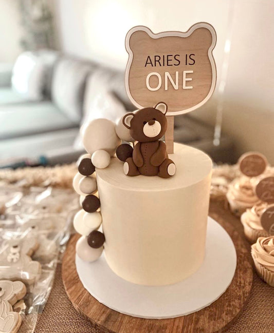 Baby bear cake topper