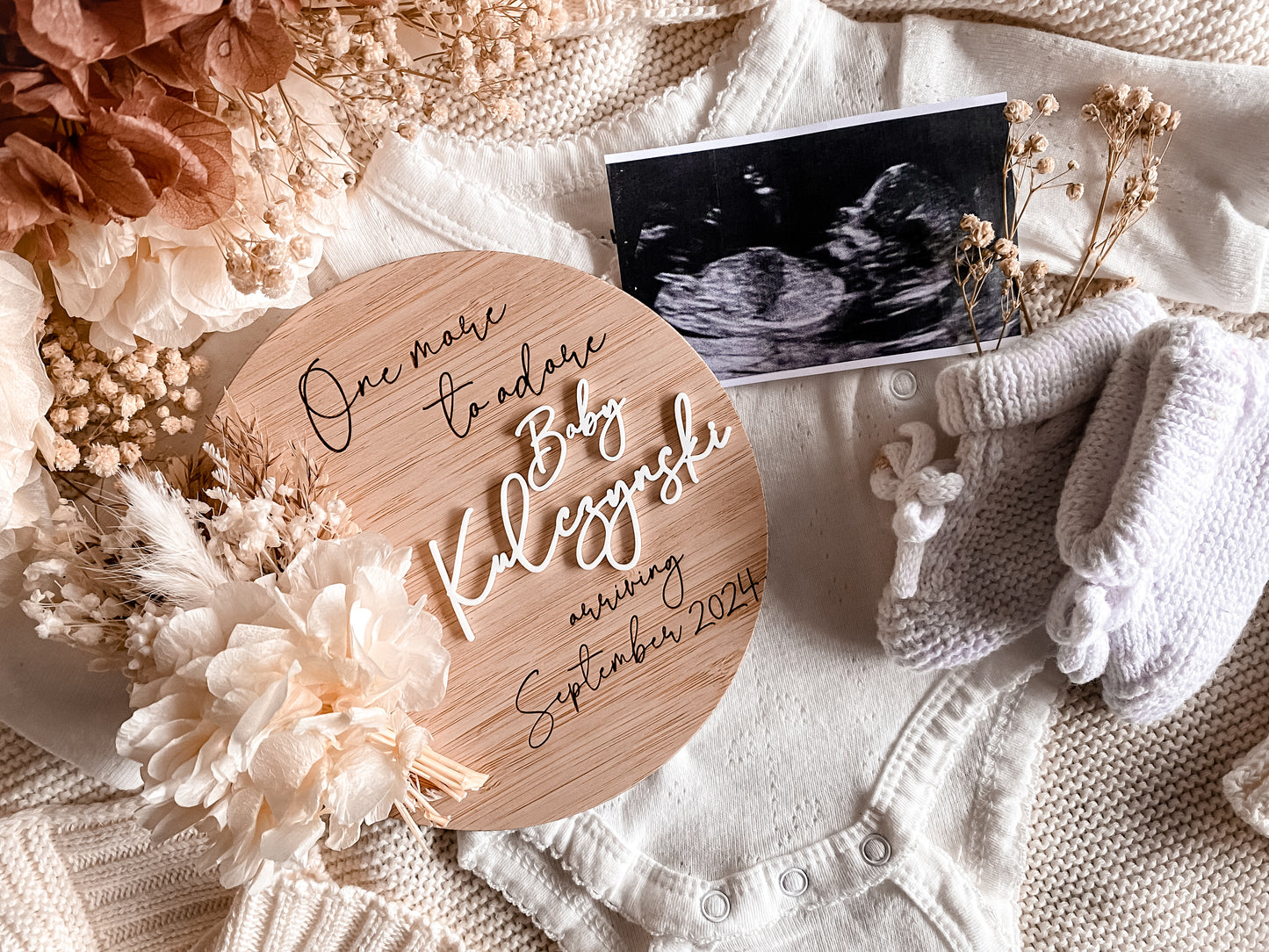 Digital file pregnancy announcement