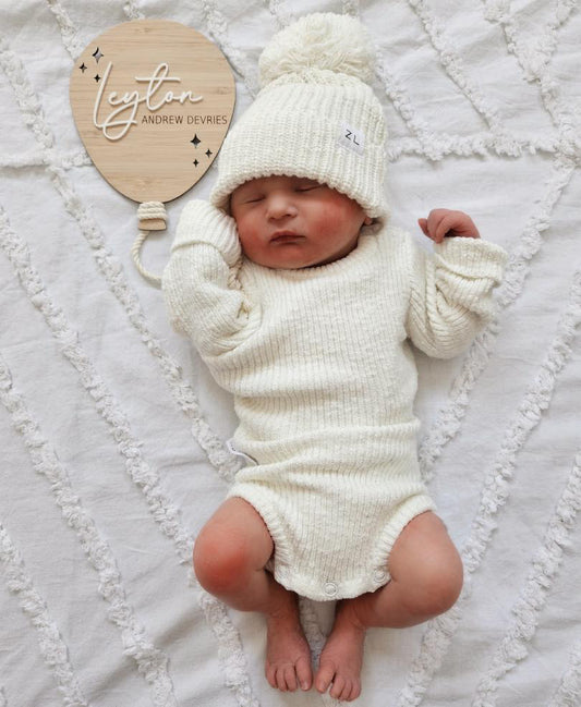 Balloon personalised birth announcement