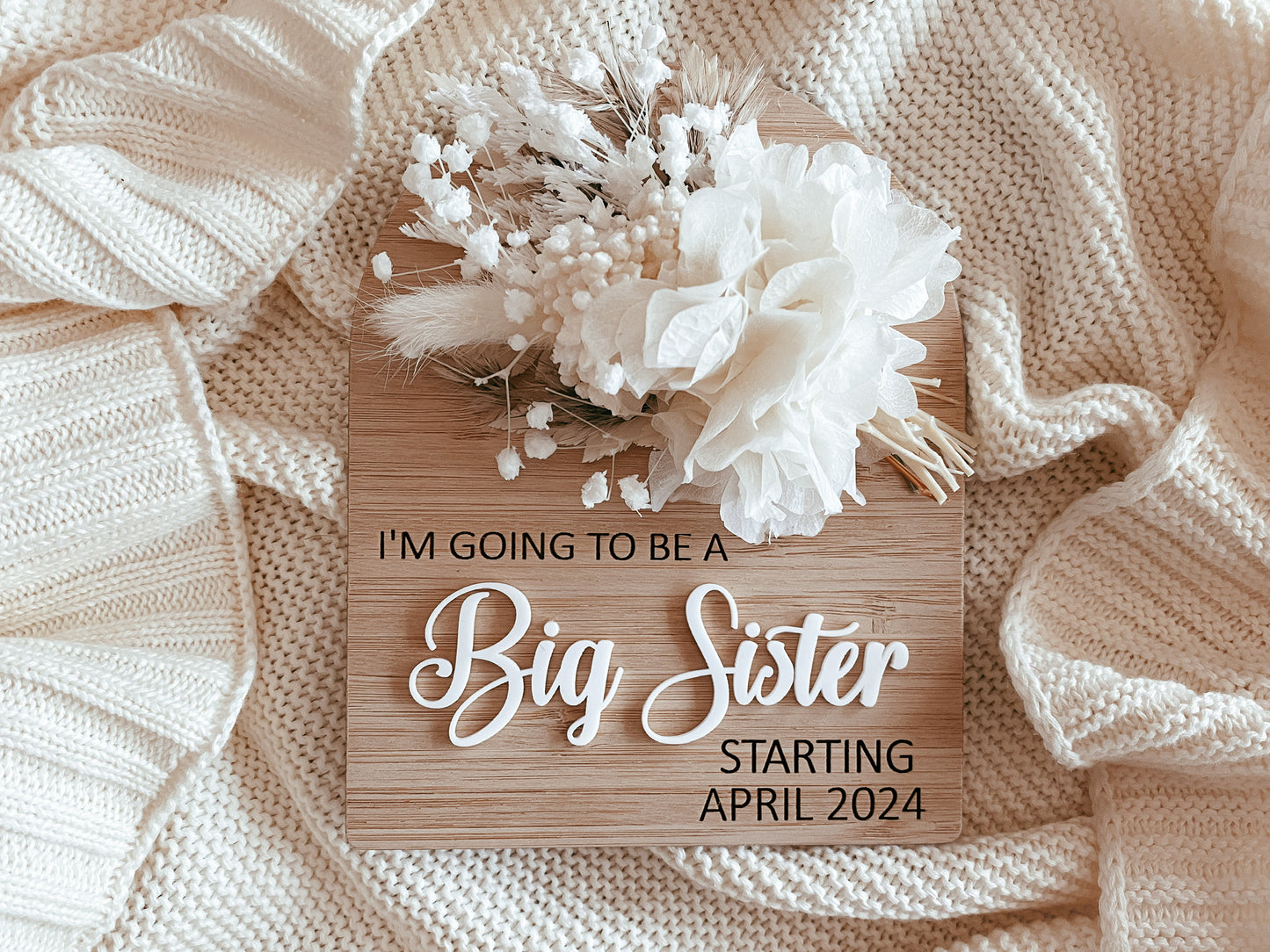 Big sister promotion dried floral plaque