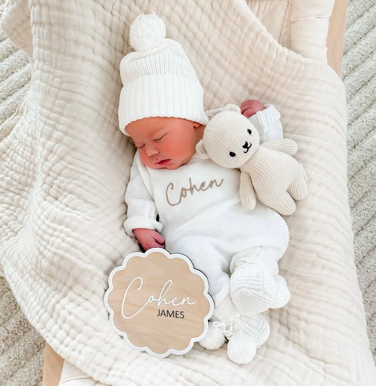 Scallop edge wooden birth announcement sign
