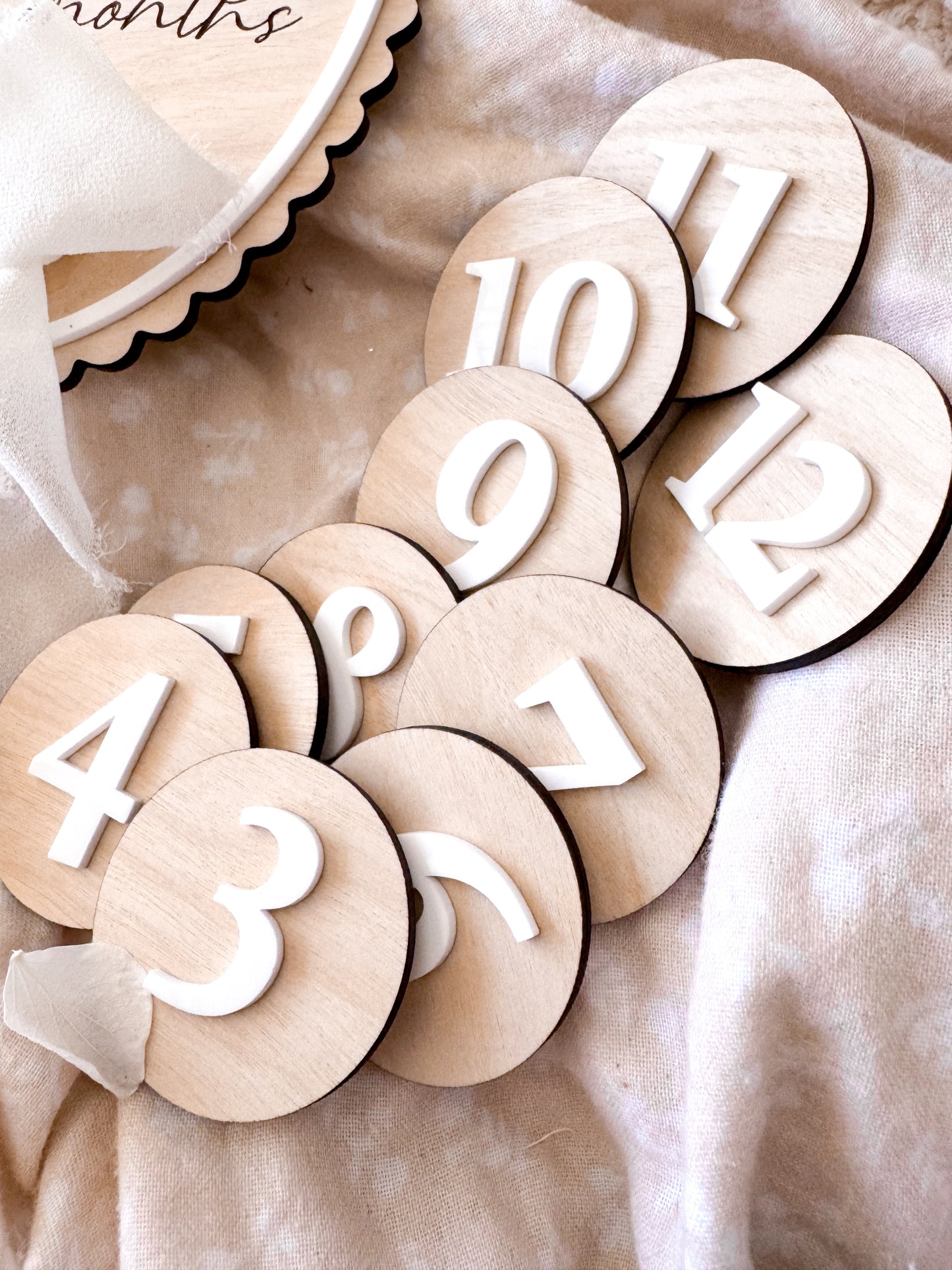 Scallop edge baby milestone signs