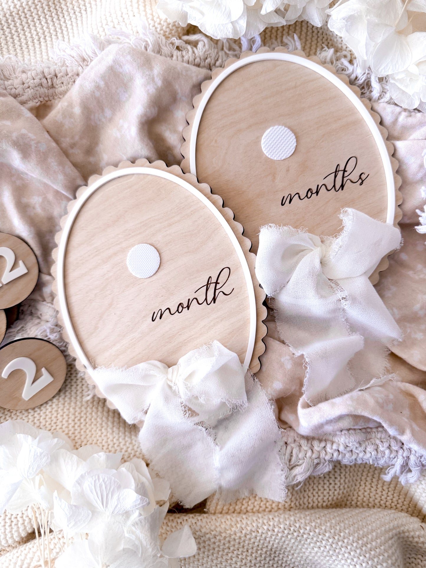 Scallop edge baby milestone signs