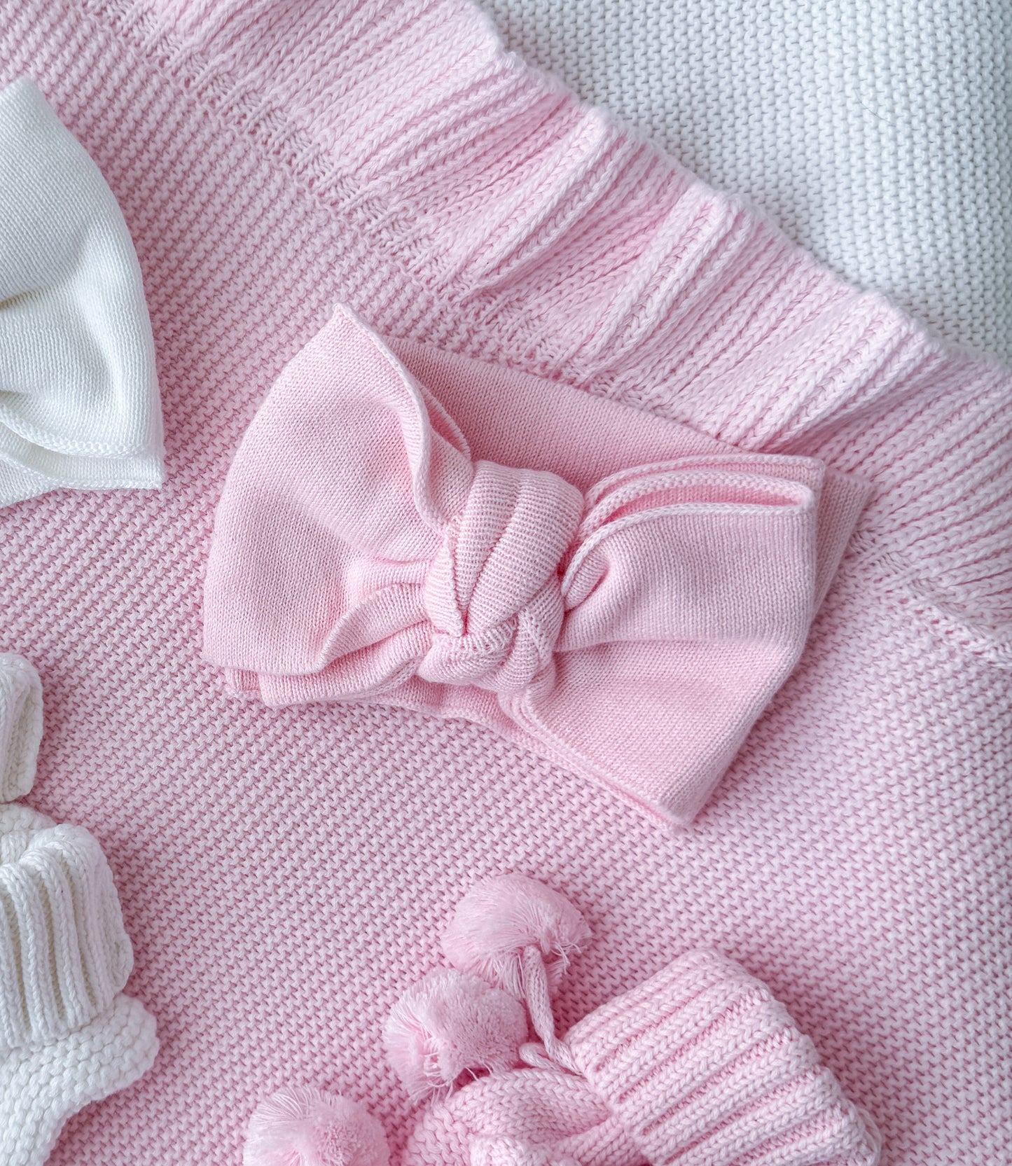 Pink baby bow