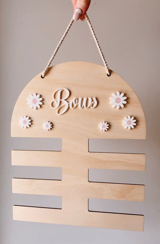 Daisy bow holder