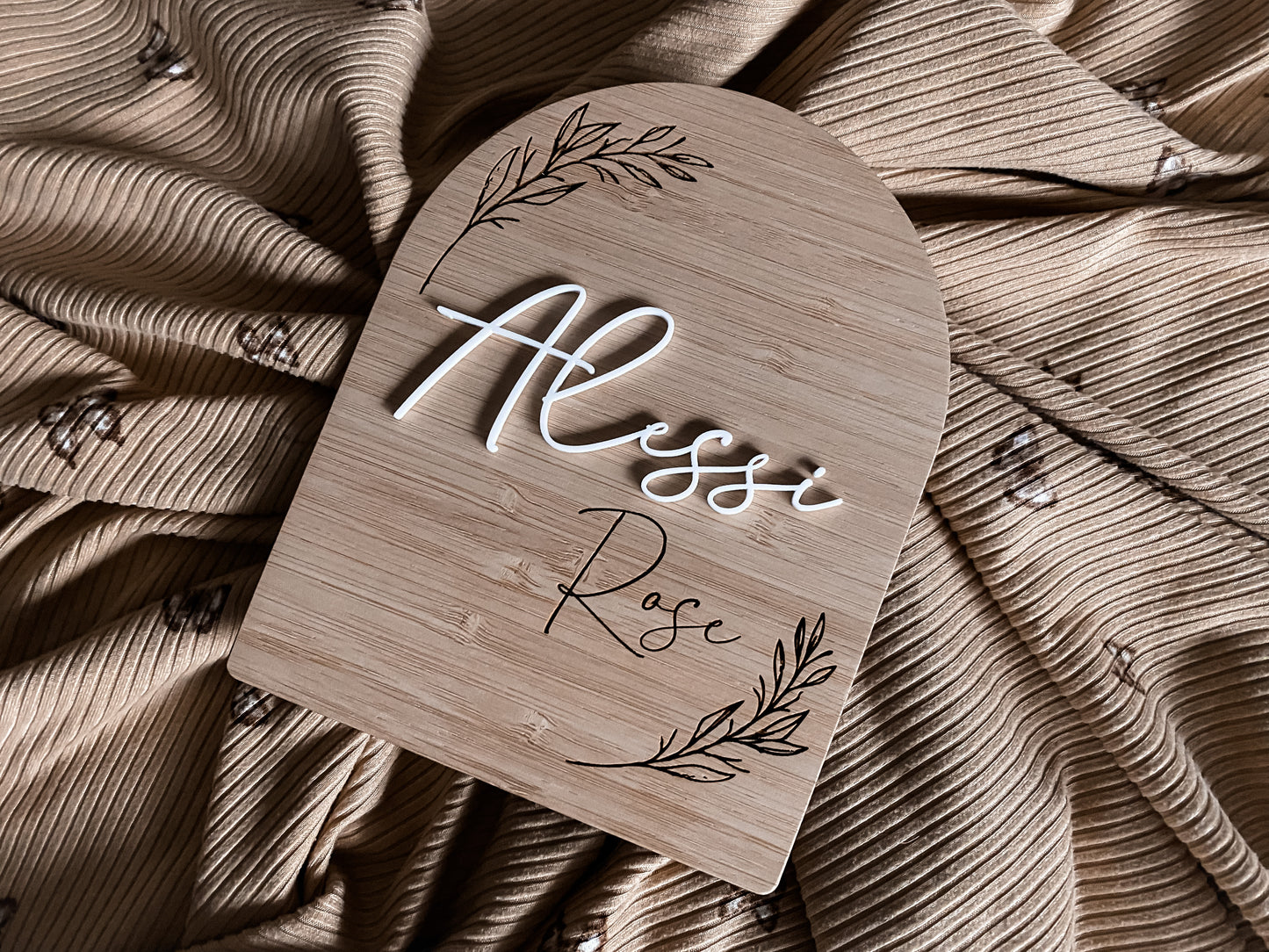 Arch birth announcement leaf pattern