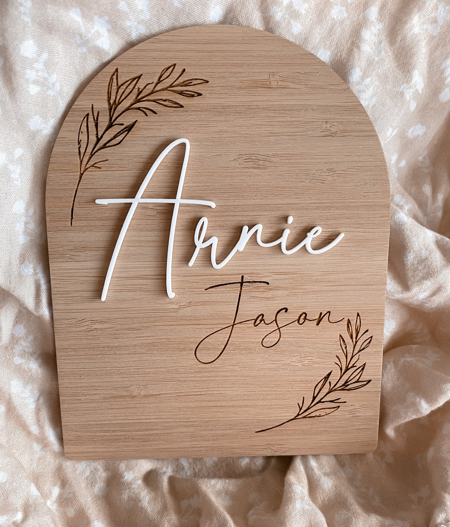 Arch birth announcement leaf pattern