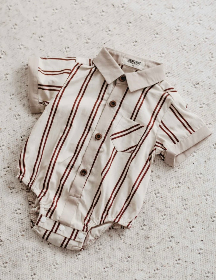 Candy cane stripe shirt size 00