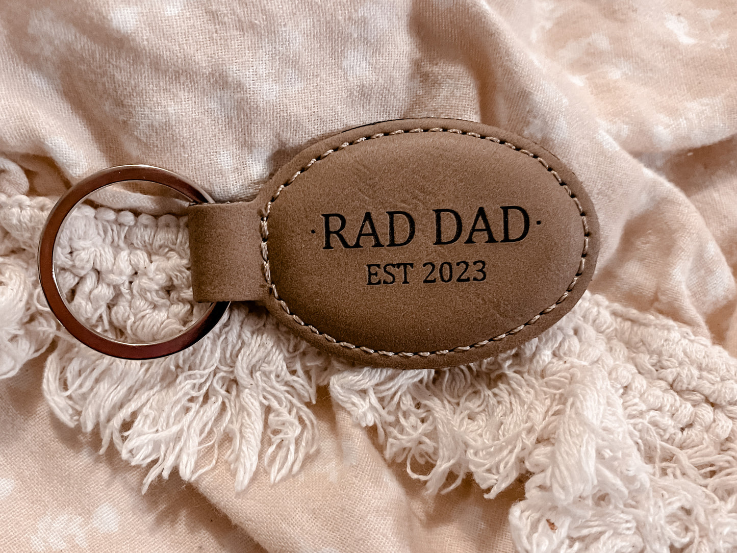 Oval buckskin keyring