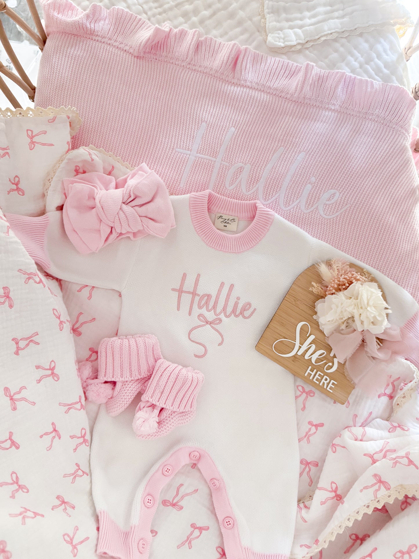 Pink frill edge baby blanket