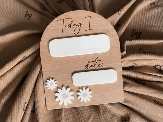 Today I daisy milestone plaque