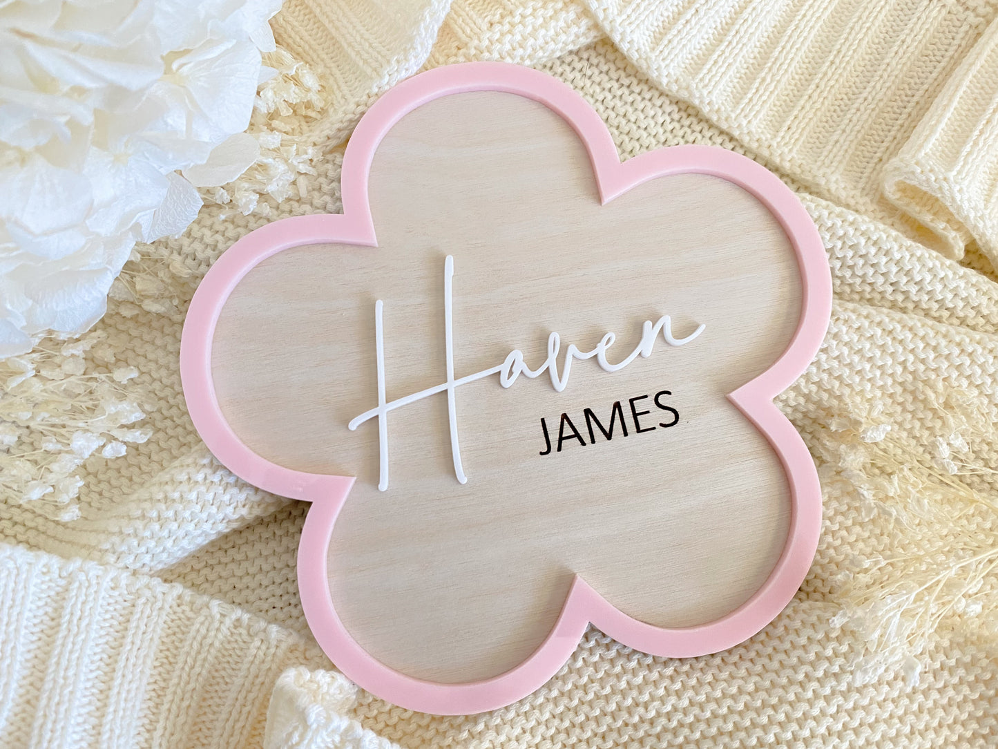 Flower shaped birth announcement