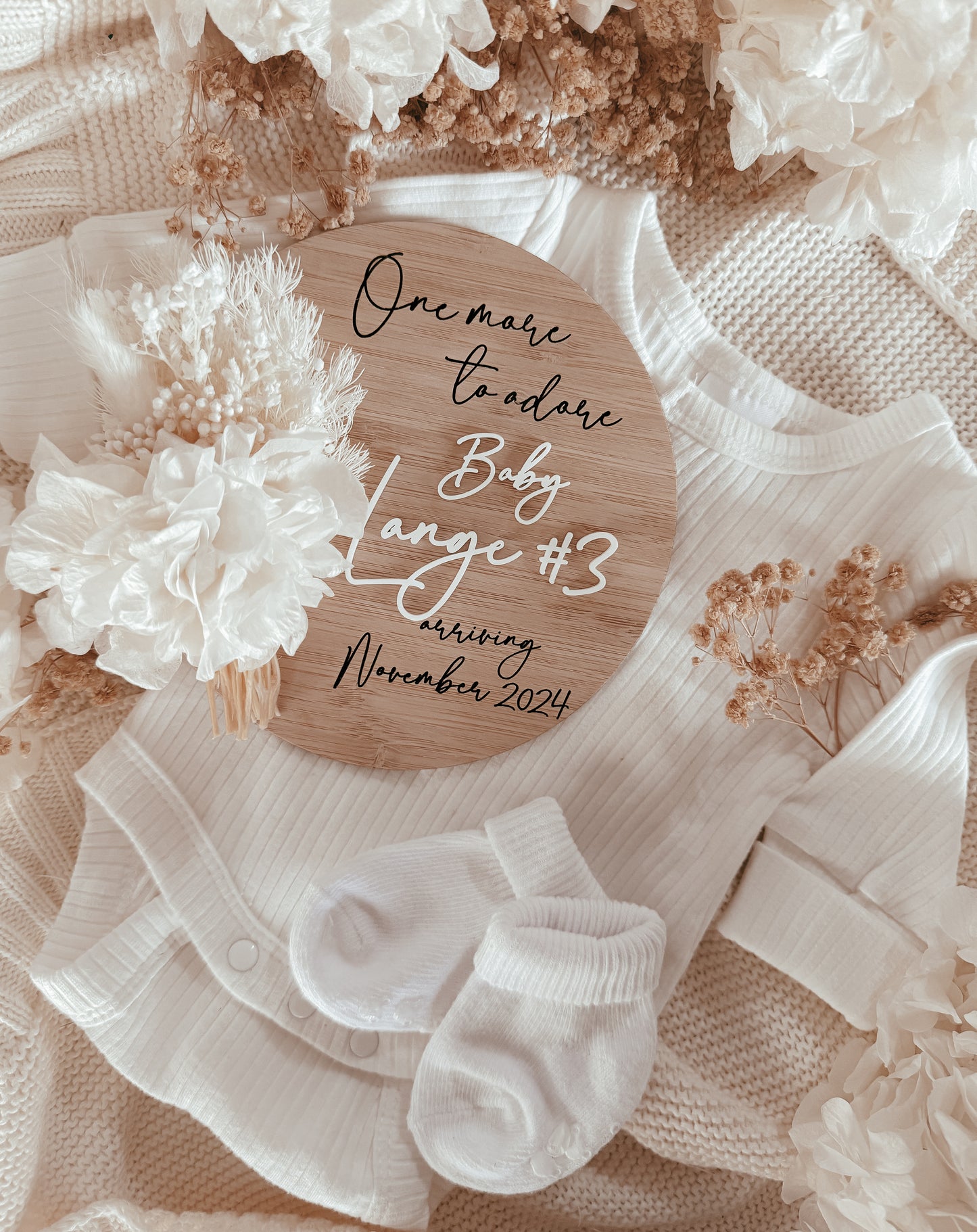 Digital file pregnancy announcement