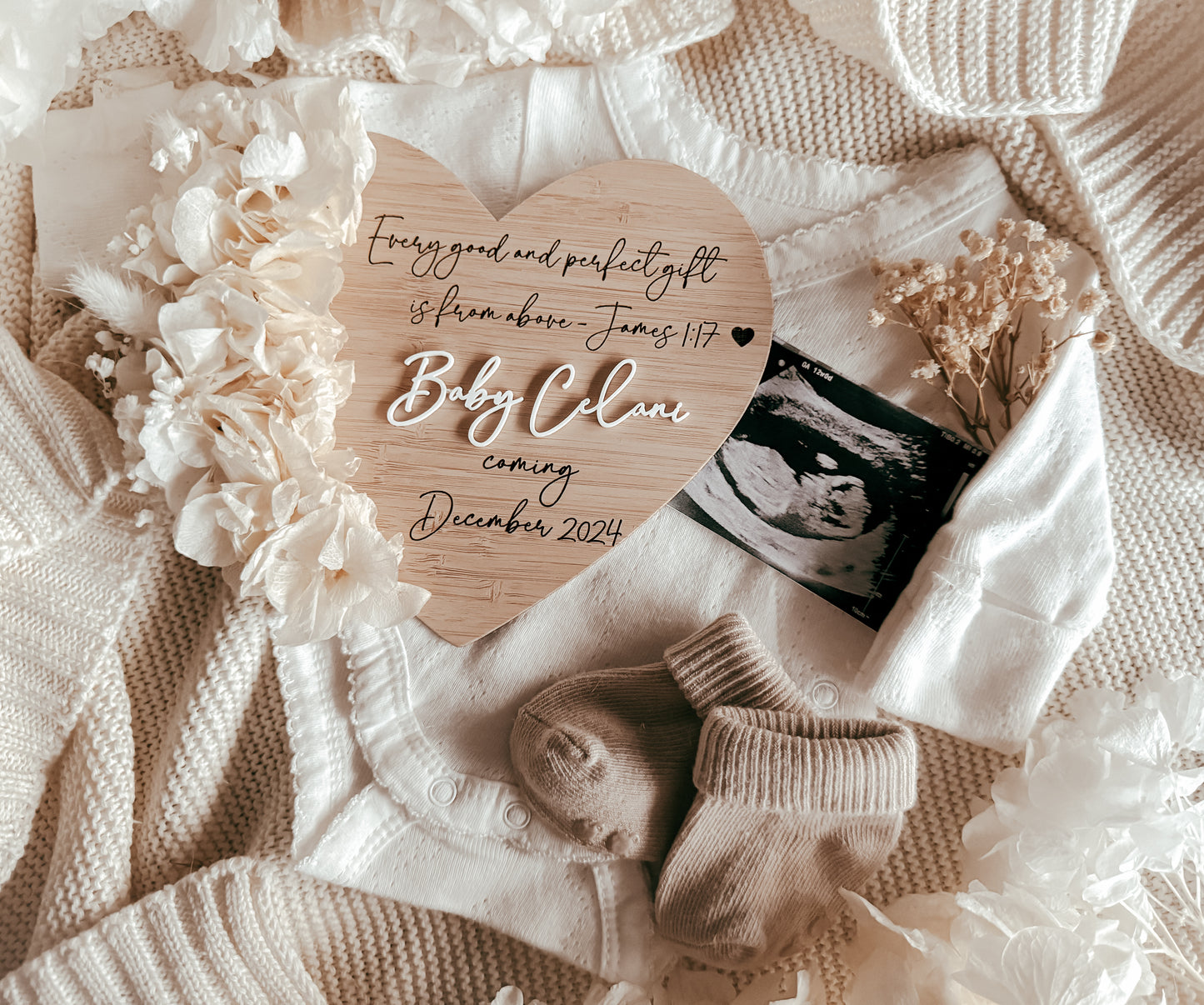 Digital file pregnancy announcement