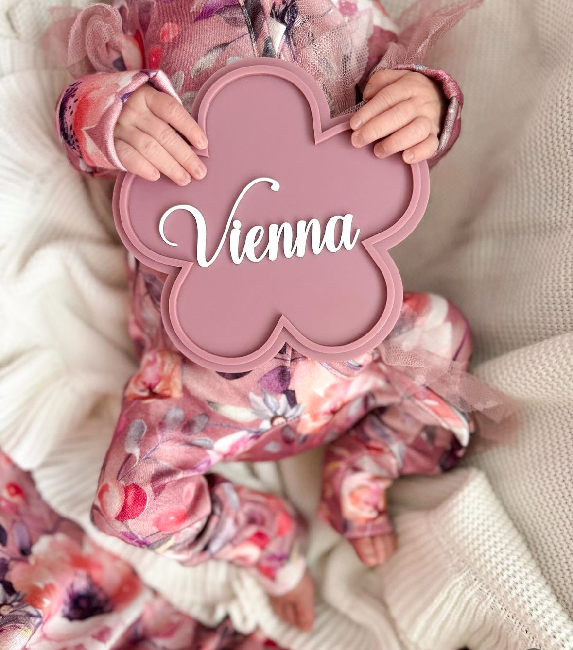 Flower birth announcement sign