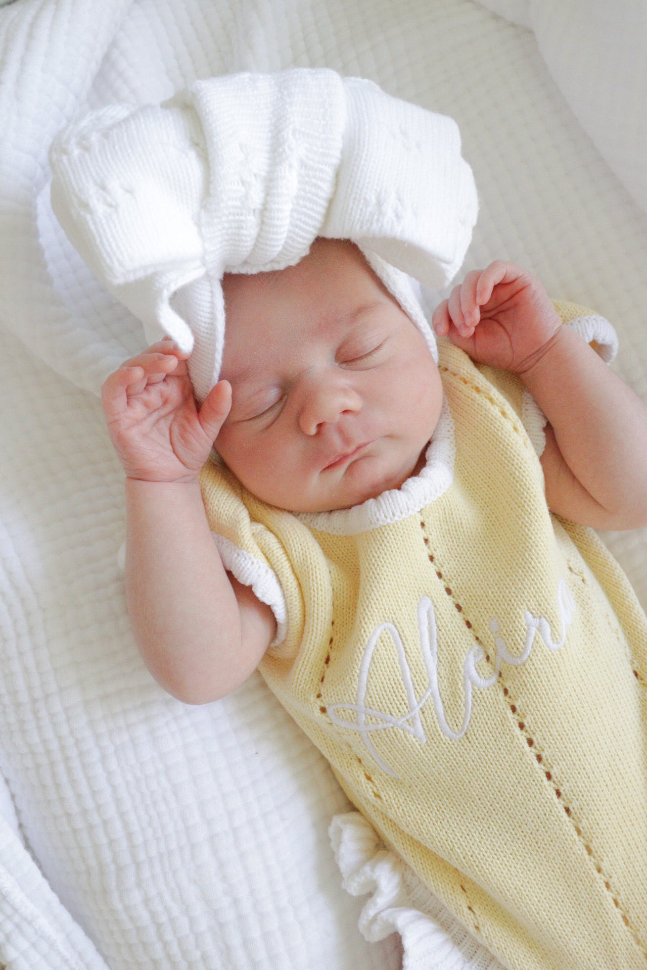 Yellow and white frill leg baby announcement outfit