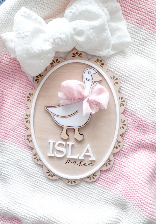 Goose baby girl birth announcement sign scallop edge