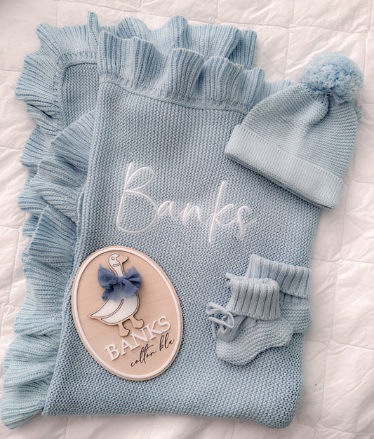 Dusty blue frill blanket