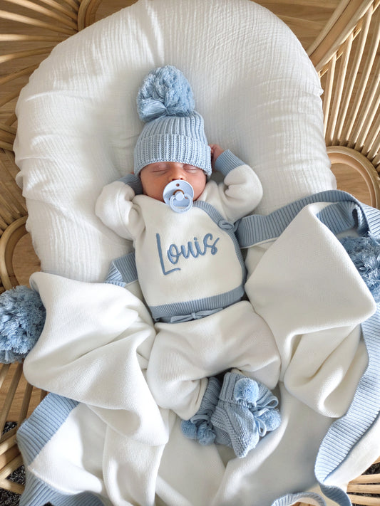 Baby boy personalised two piece announcement set