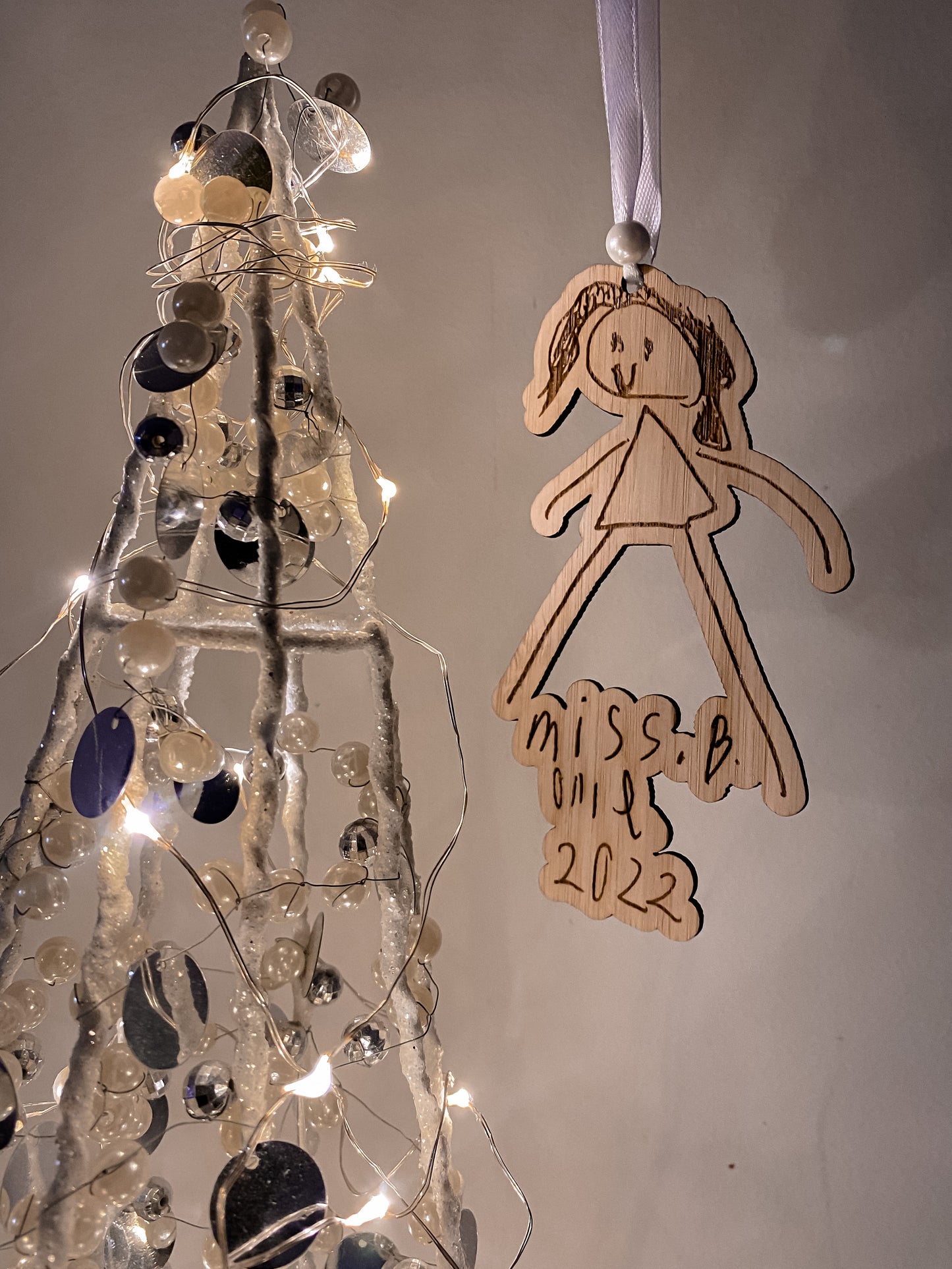 Kids drawing tree decor